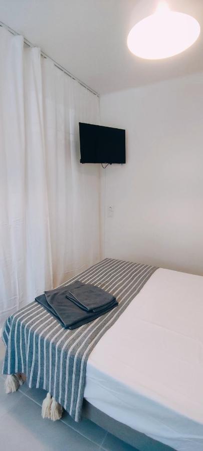 Appartement Le Studio des Tours à Arles Extérieur photo