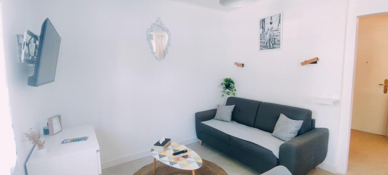Appartement Le Studio des Tours à Arles Extérieur photo